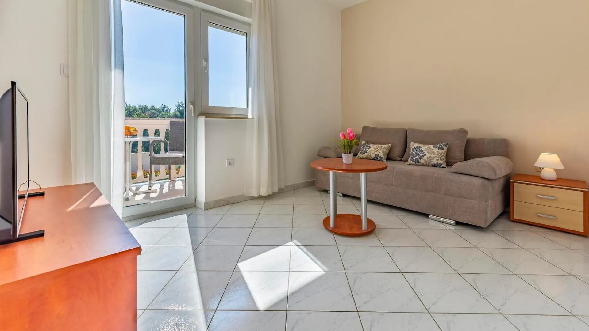 Apartments Rocco 1 Banjole