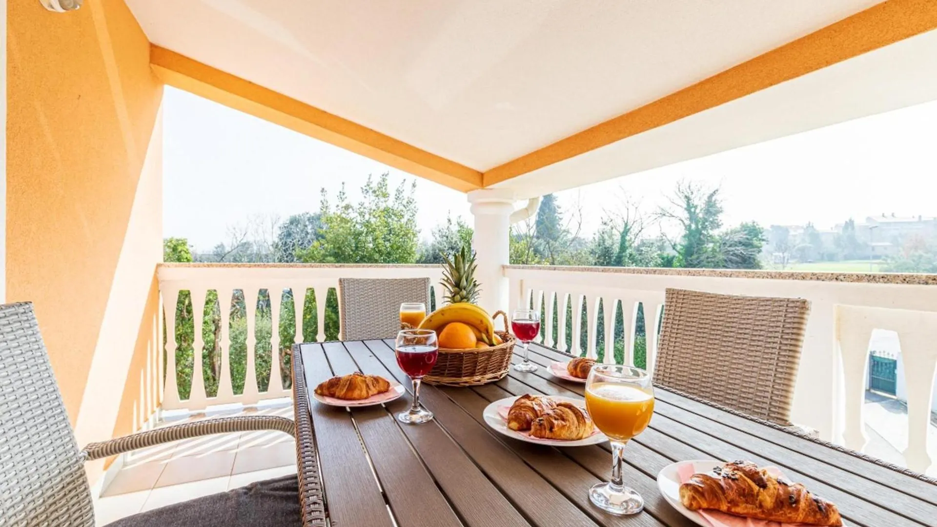 Apartments Rocco 1 Banjole 0*,  Croatia