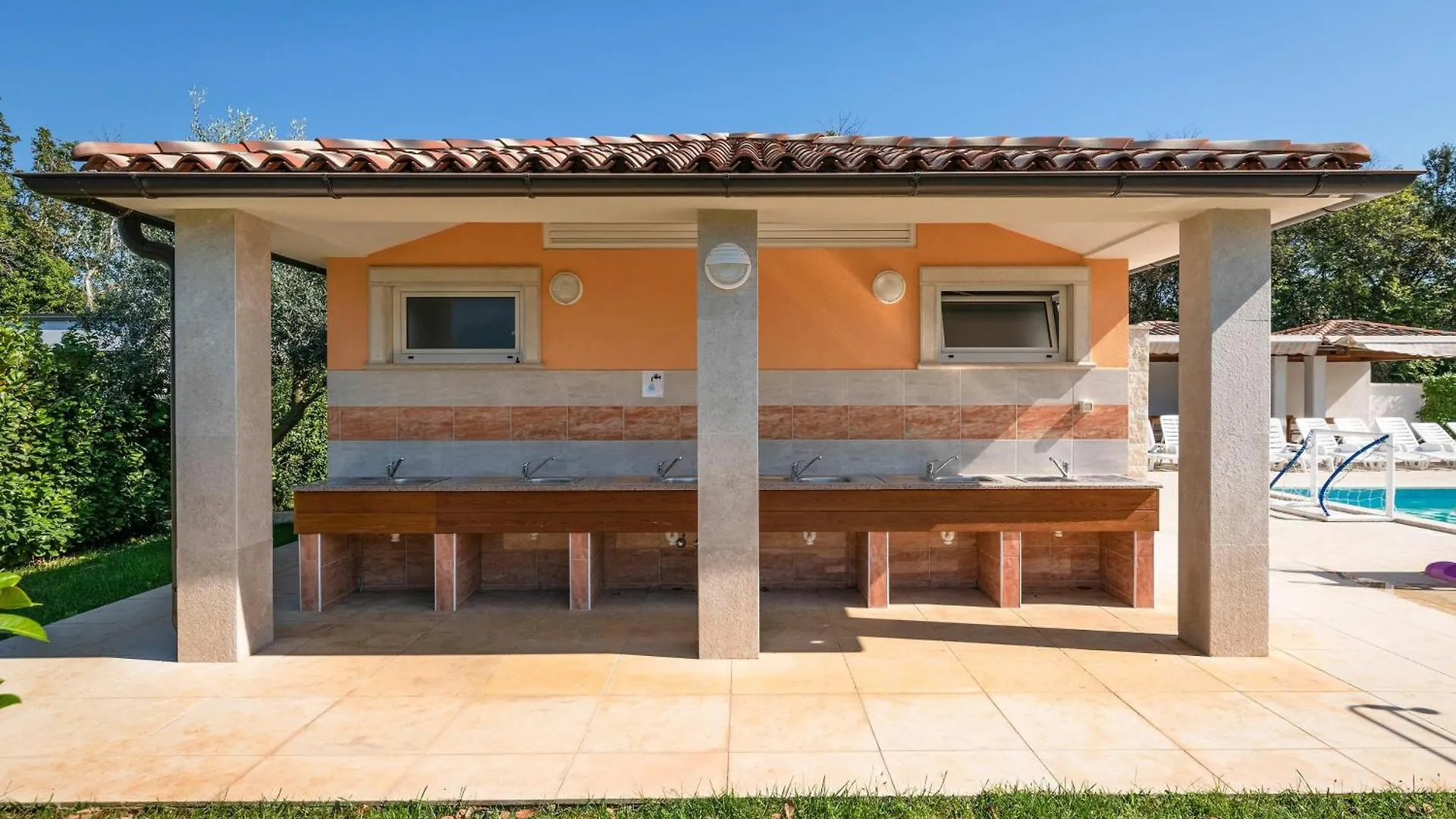 Apartments Rocco 1 Banjole