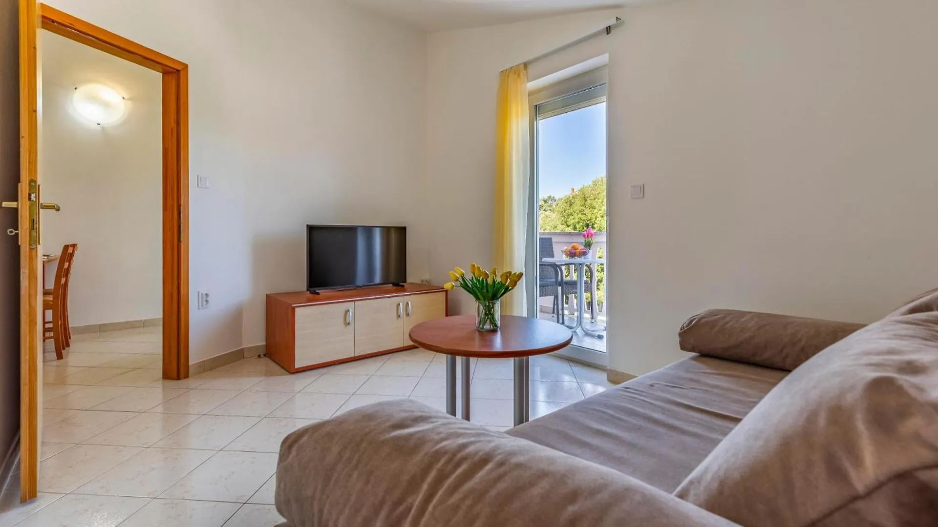 Apartments Rocco 1 Banjole