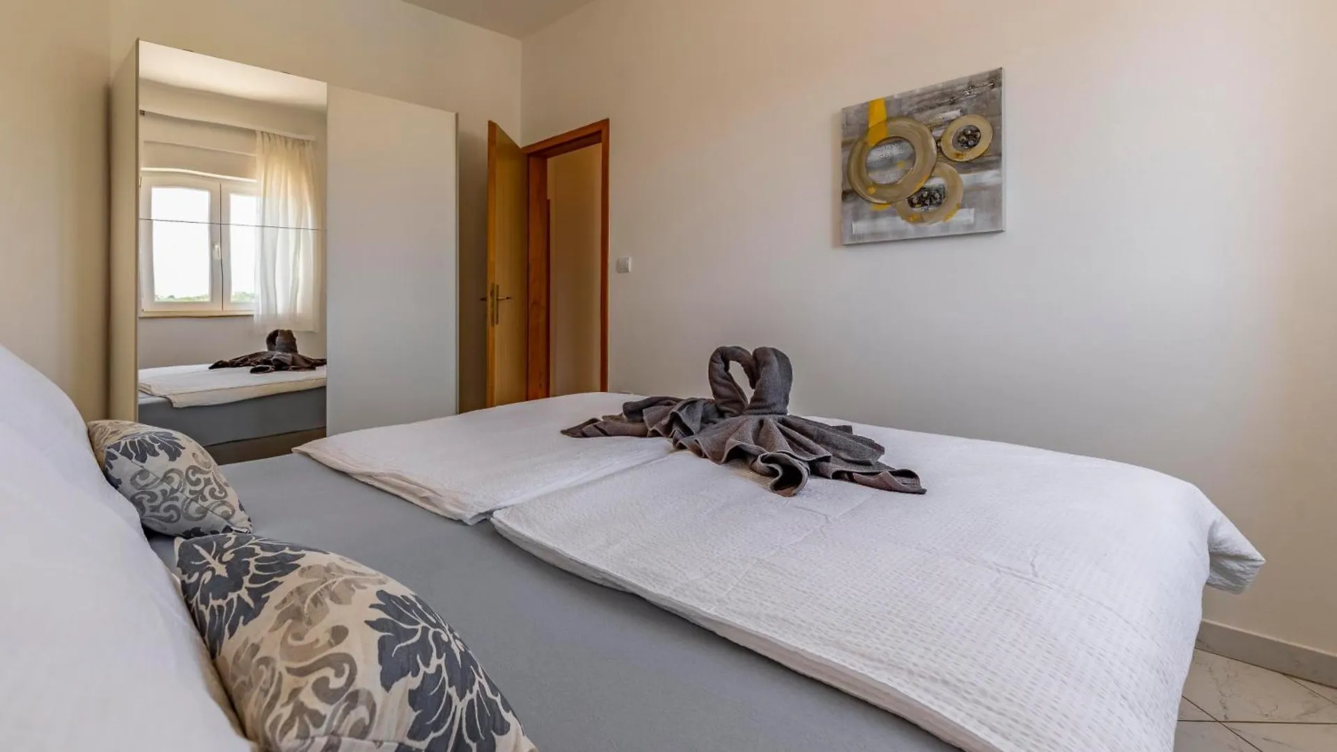 Apartments Rocco 1 Banjole