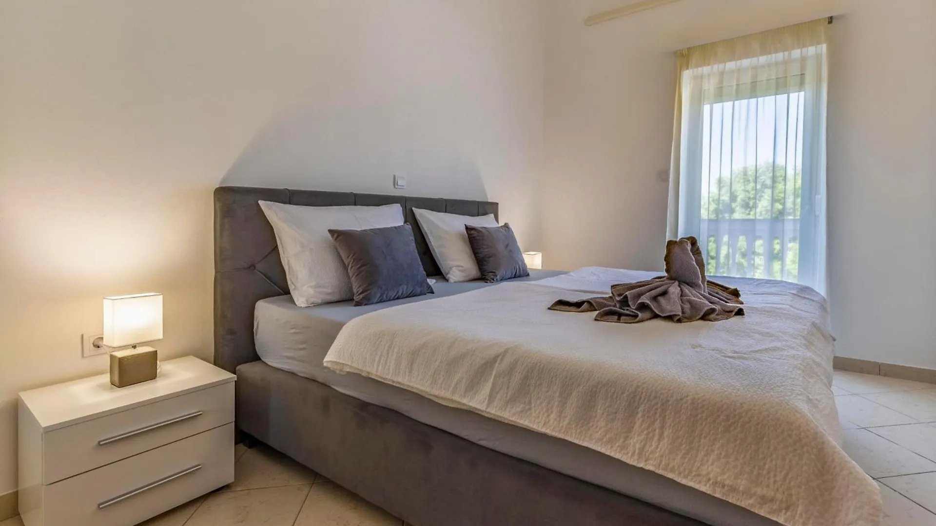 Apartments Rocco 1 Banjole