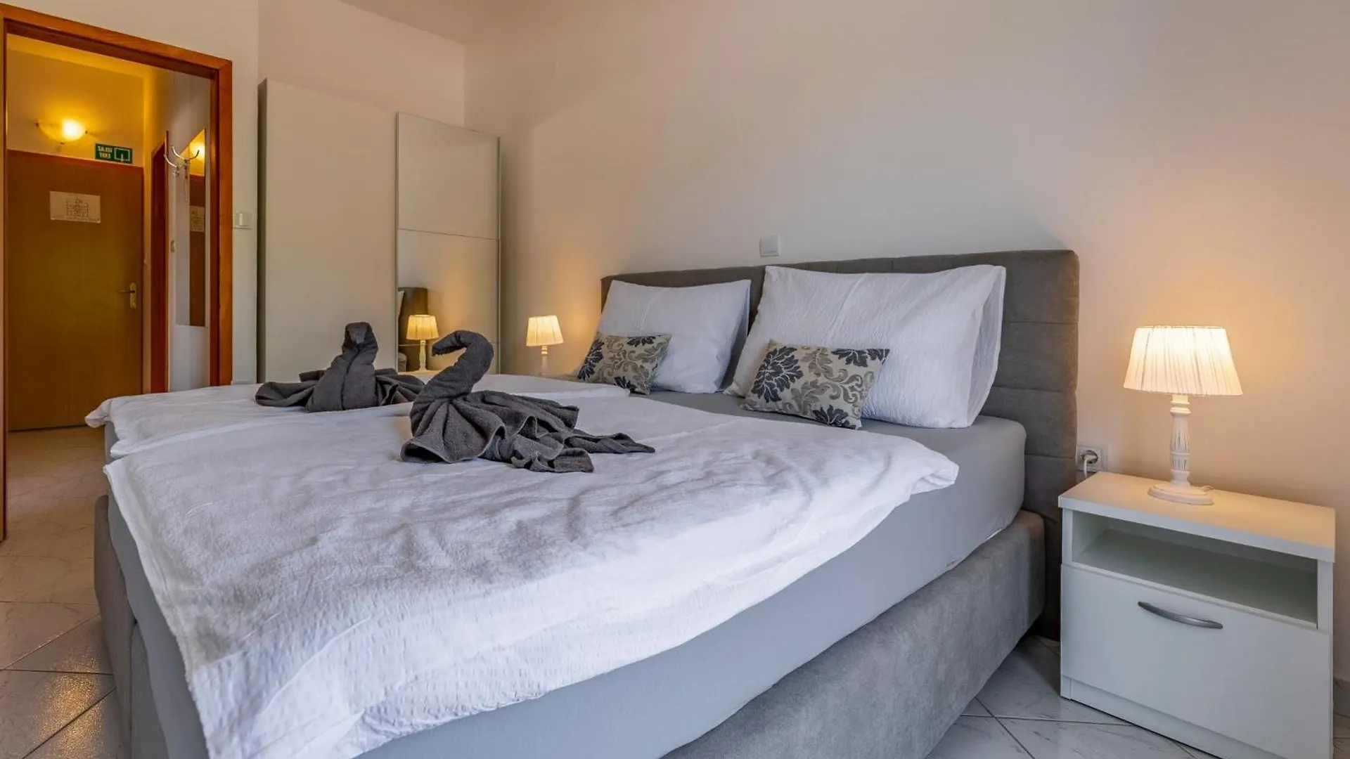 Apartments Rocco 1 Banjole